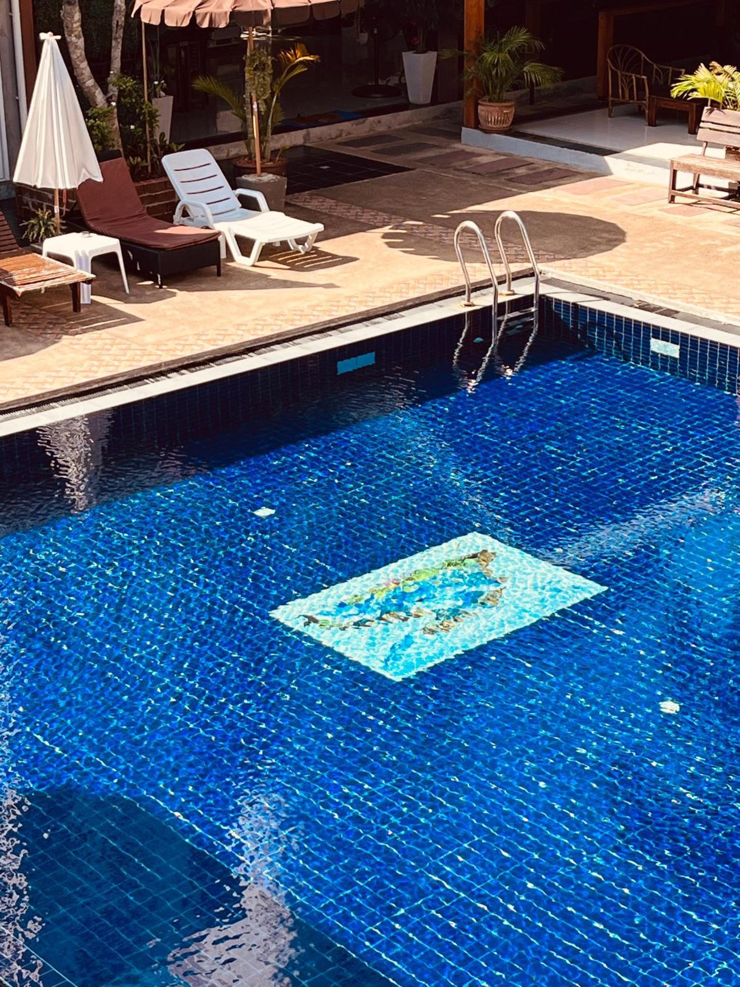 פאטאיה Paradise Land Resort מראה חיצוני תמונה